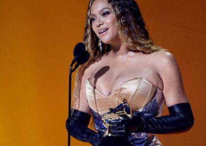 From Beyoncé To Dua Lipa: Everyone Rocking the Opera Gloves Trend